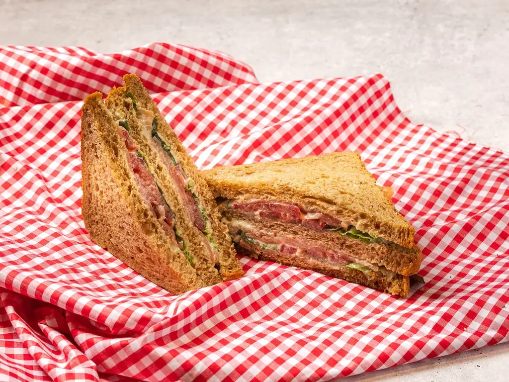 Club Serrano truffe comte