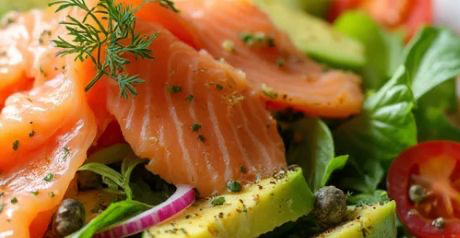 Salade avocat saumon